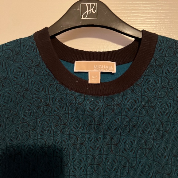 Michael Kors sweater Dress - Picture 2 of 4